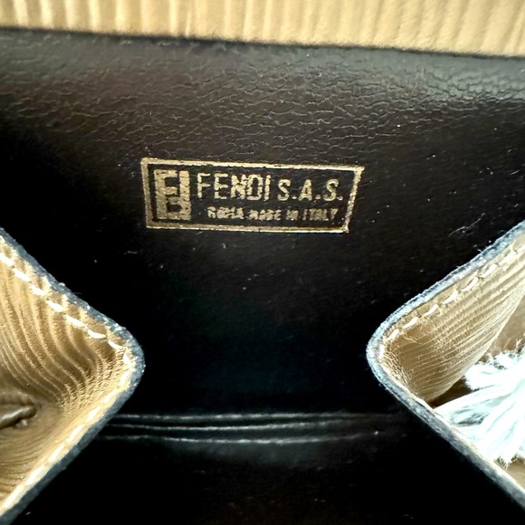 FENDI Zucchino Wallet | FENDI Kisslock | Zucca Coin Wallet | ROMA in ITALY - Picture 5 of 7